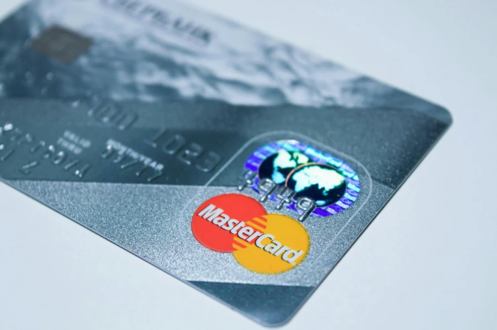 A Mastercard credit card which offers excellent rewards benefits.
