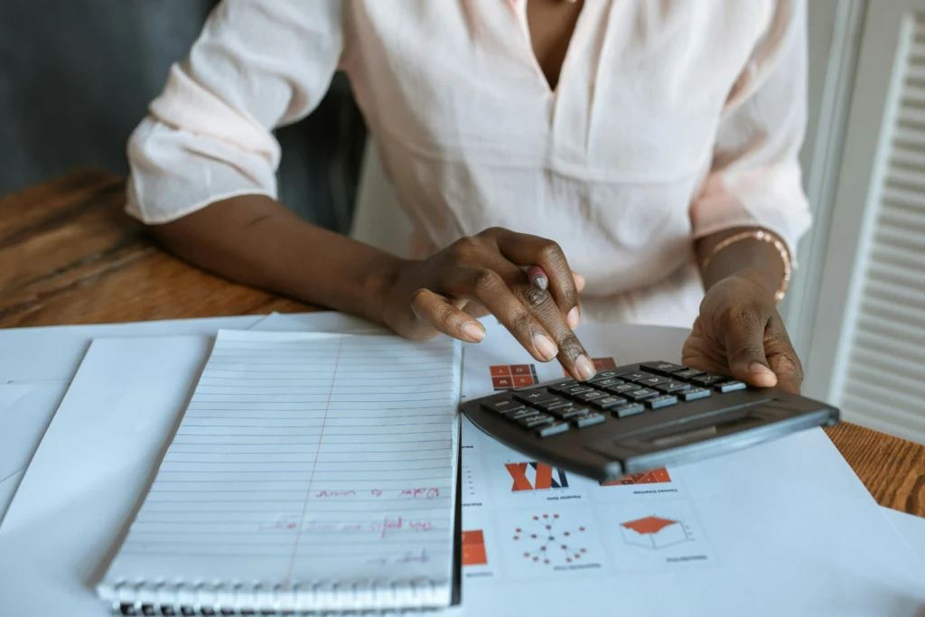 A business owner calculating their payment acceptance rate.